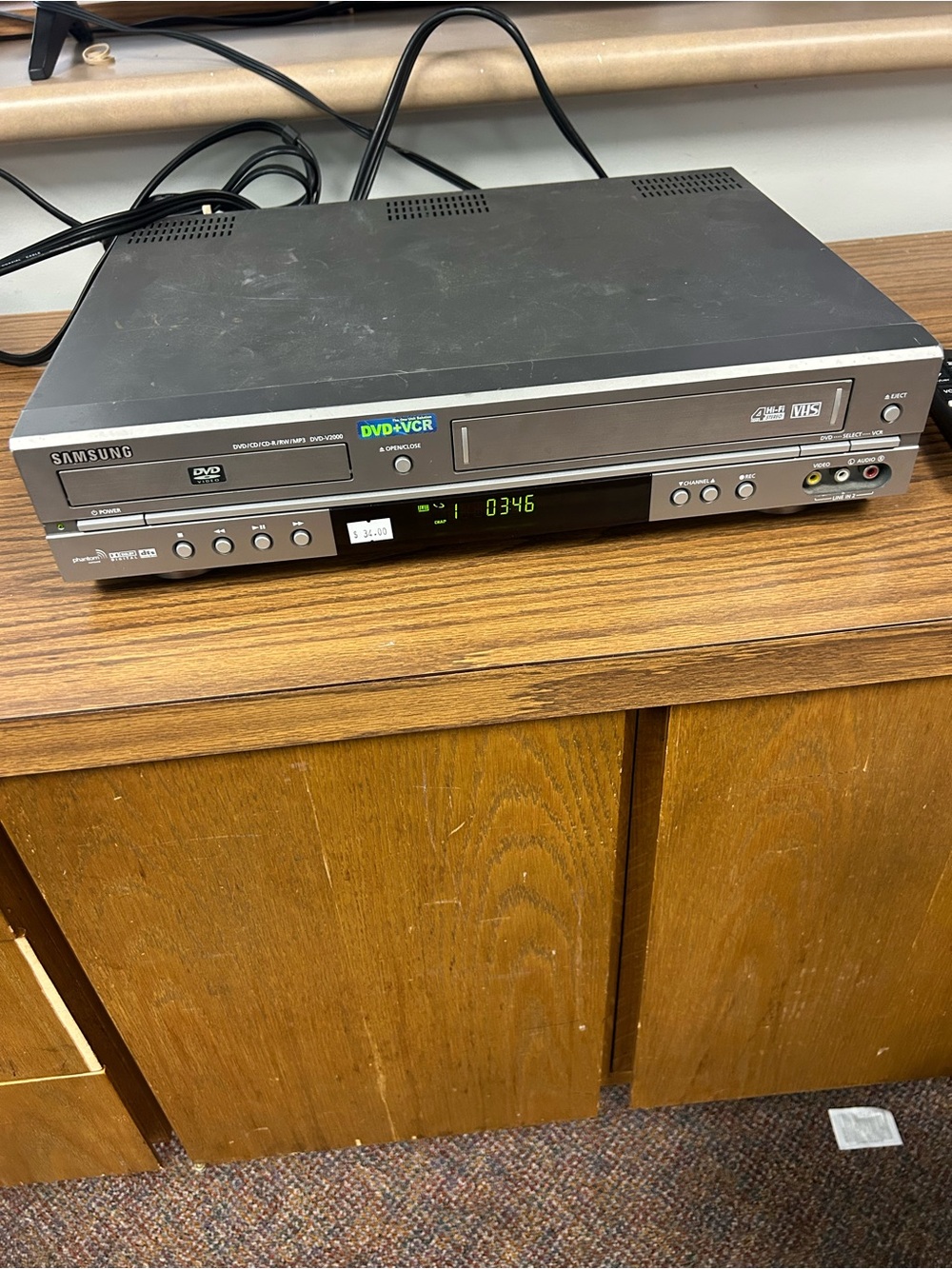 Samsung Gray and Black DVD+VCR Combo Player